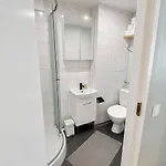 Mai 25-11, 2 Rooms, Free Parking *