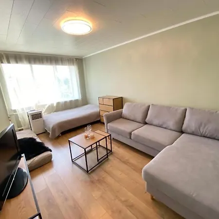 Mai 25-11, 2 Rooms, Free Parking 아파트 *