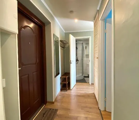 Mai 25-11, 2 Rooms, Free Parking Апартаменты